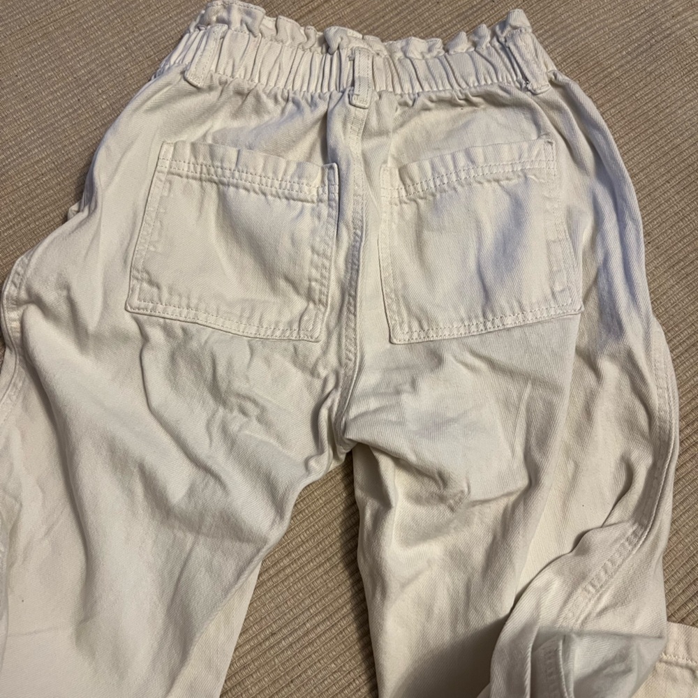 Jeans - Picture 2 of 4